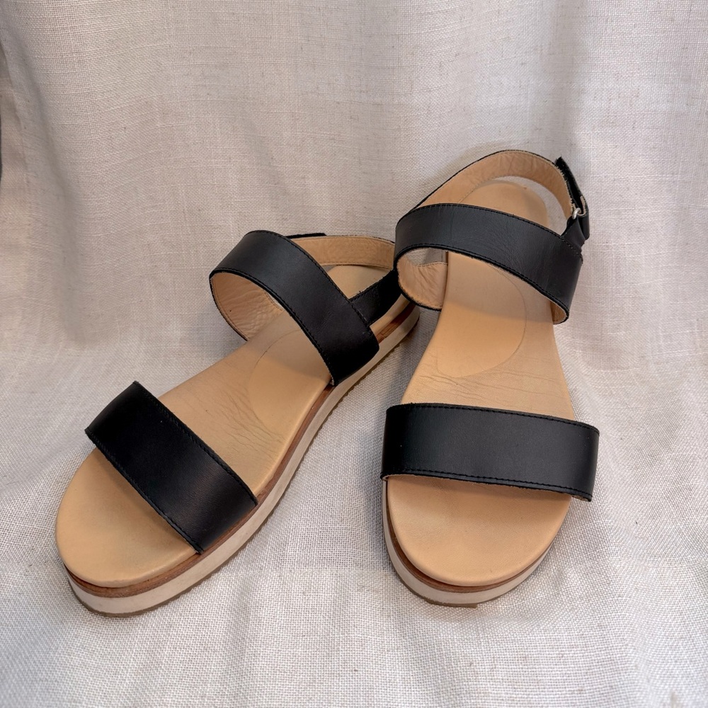 Nisolo Go-to Platform Sandals Black Leather